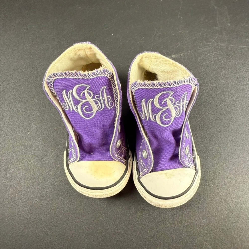 Converse All Star Purple Embroidered Monogrammed Toddler Shoes Size 4‎